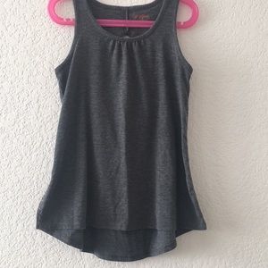 Cat & Jack girls tank style top